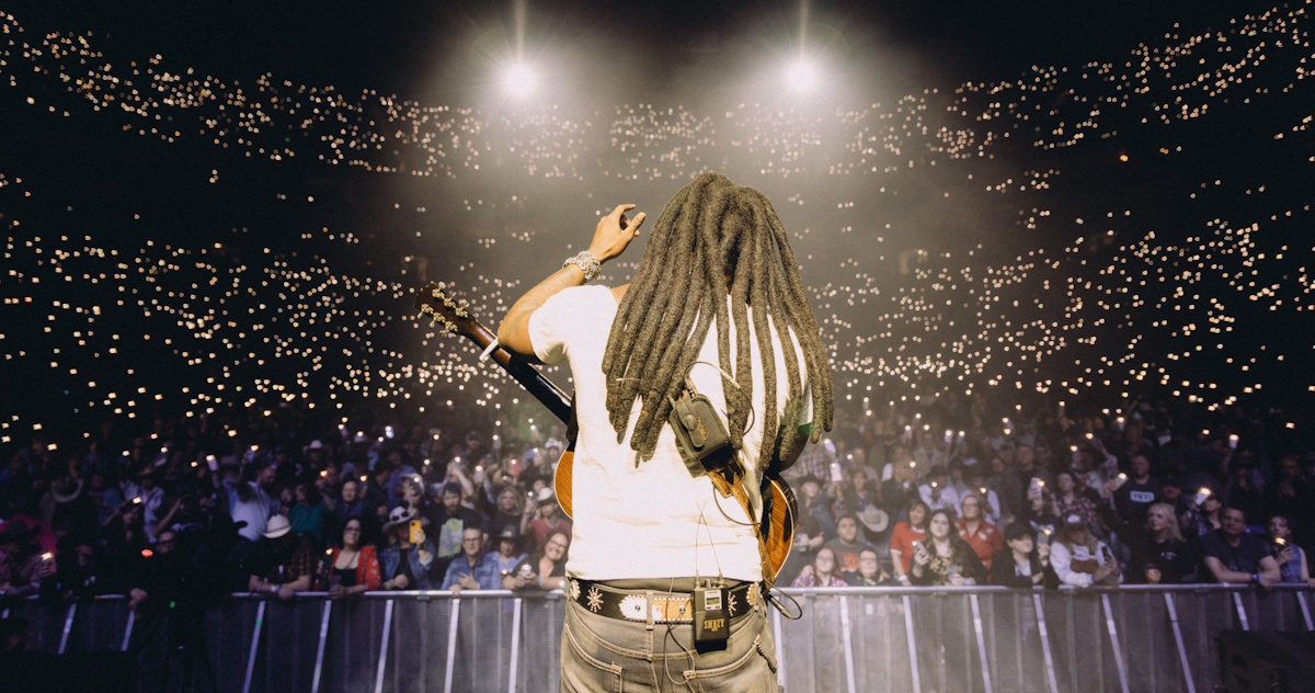 Shaboozey Live Press 2025