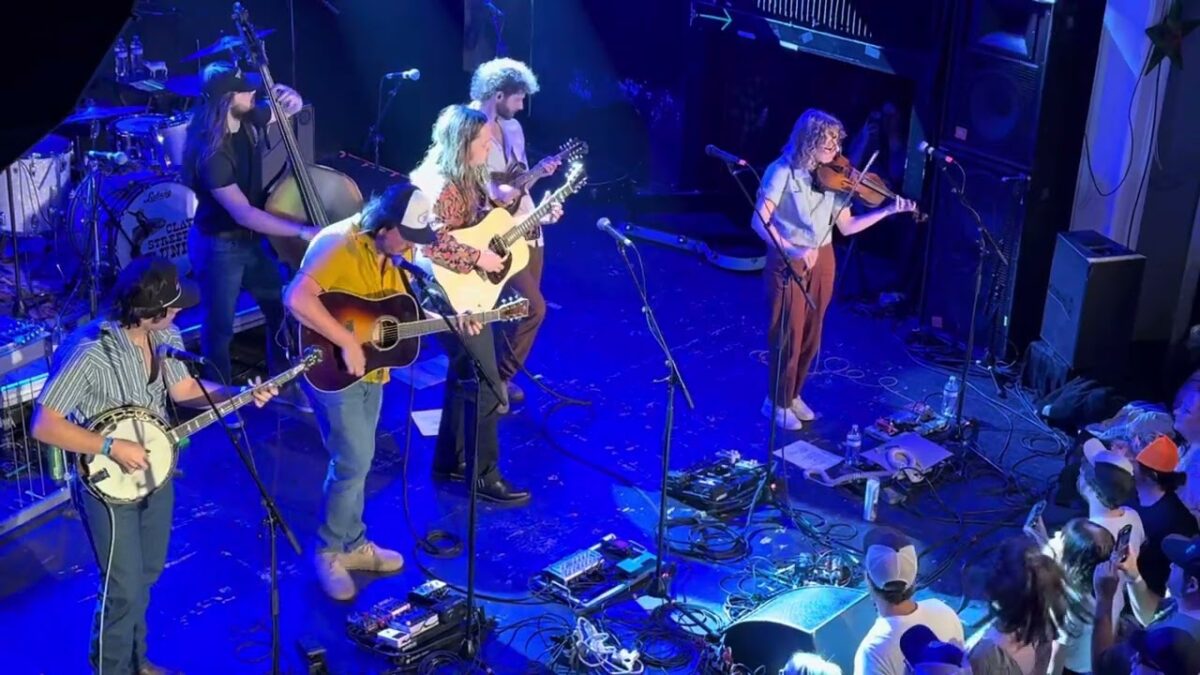 Shadowgrass with special guest Billy Strings