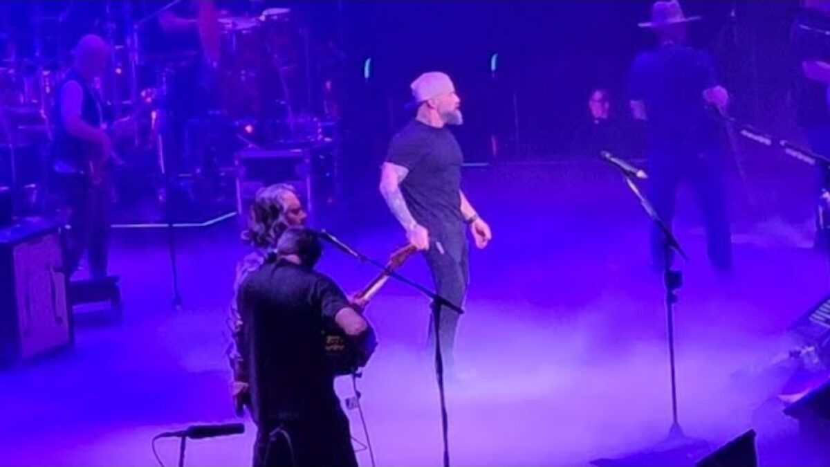 Zac Brown Band | Michael Jacksons "Thriller" | Live