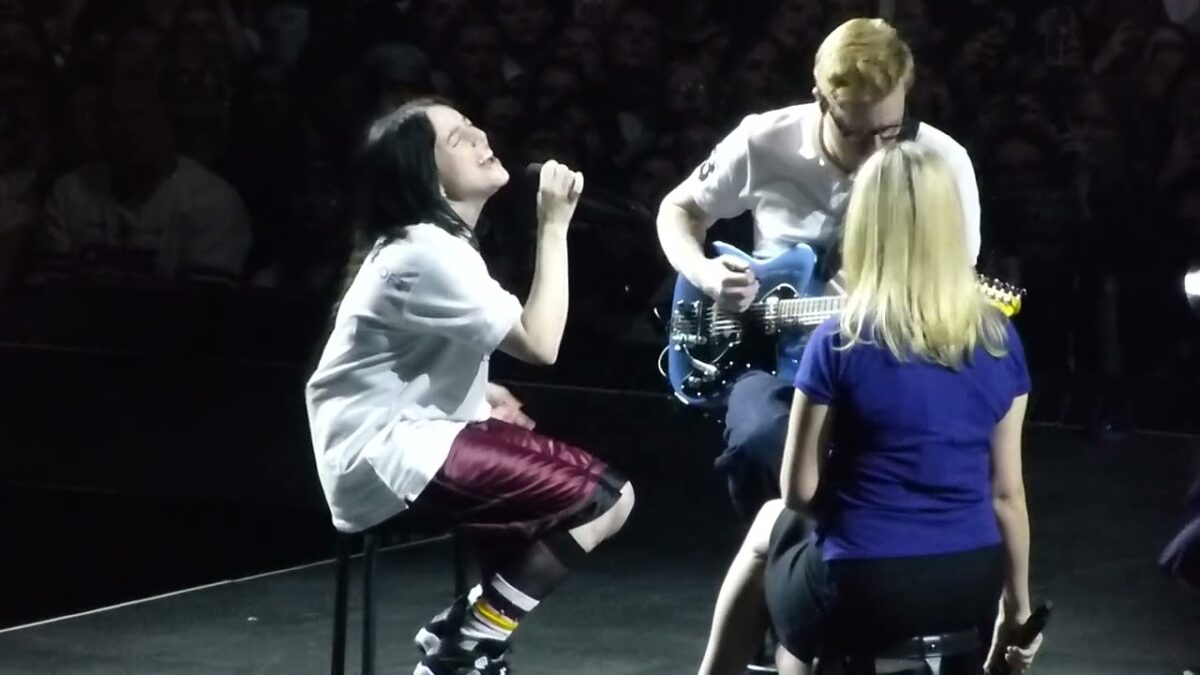 Billie Eilish - Creep (Radiohead cover) | Live Ziggo Dome Amsterdam 2025