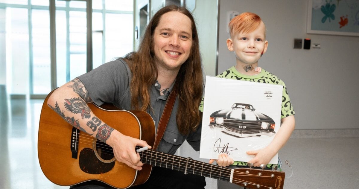 Billy Strings hospital visit