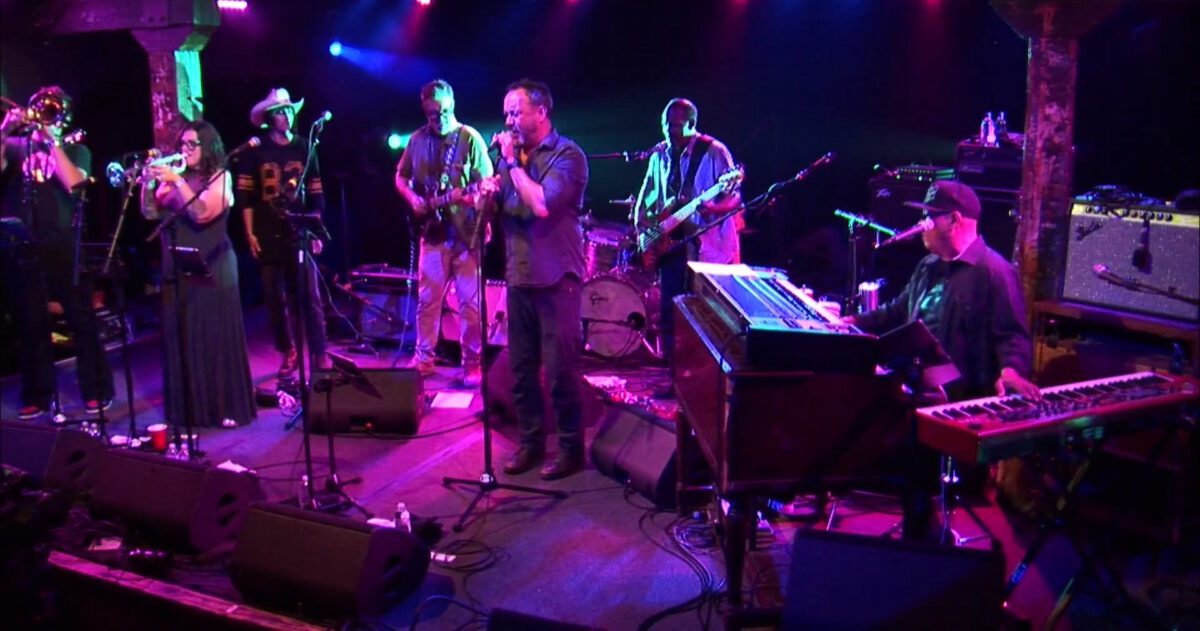 Daze Between Band Dave Matthews