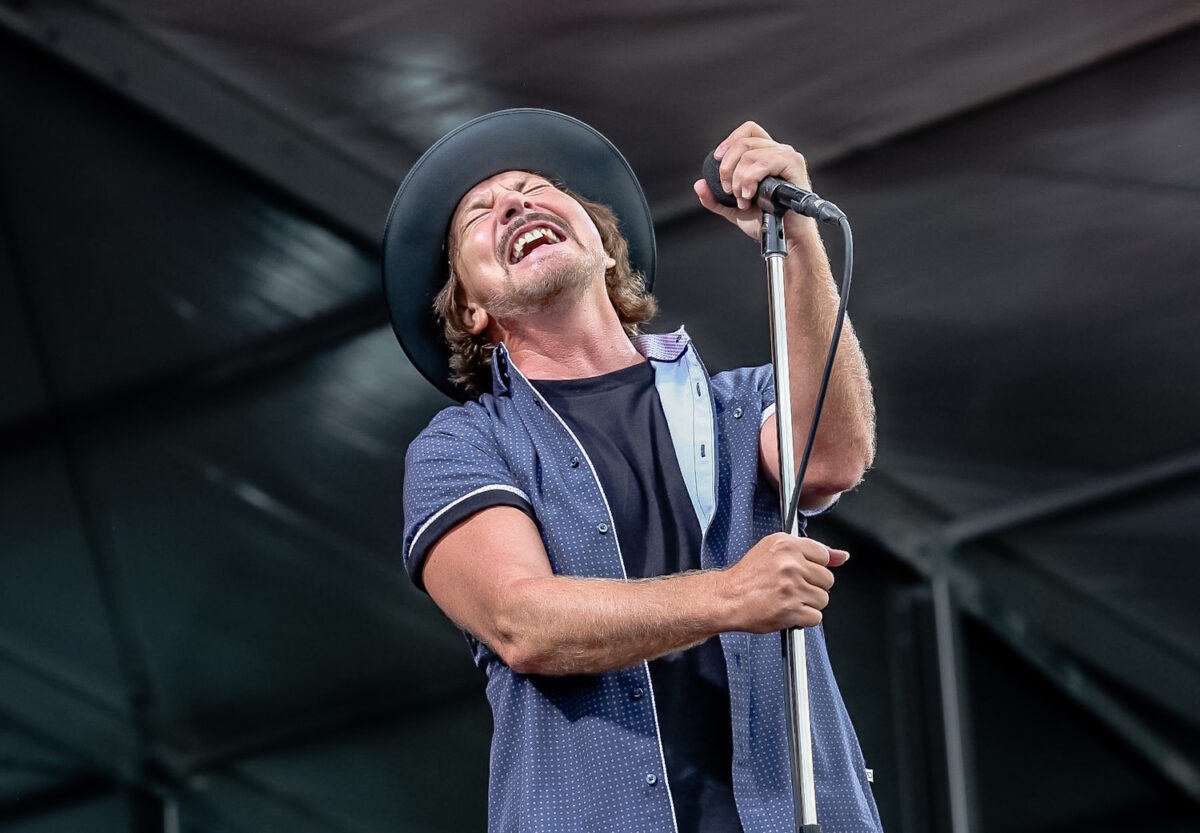 Pearl Jam NOLA Jazz Fest 2025 Weiand fullsize Vedder