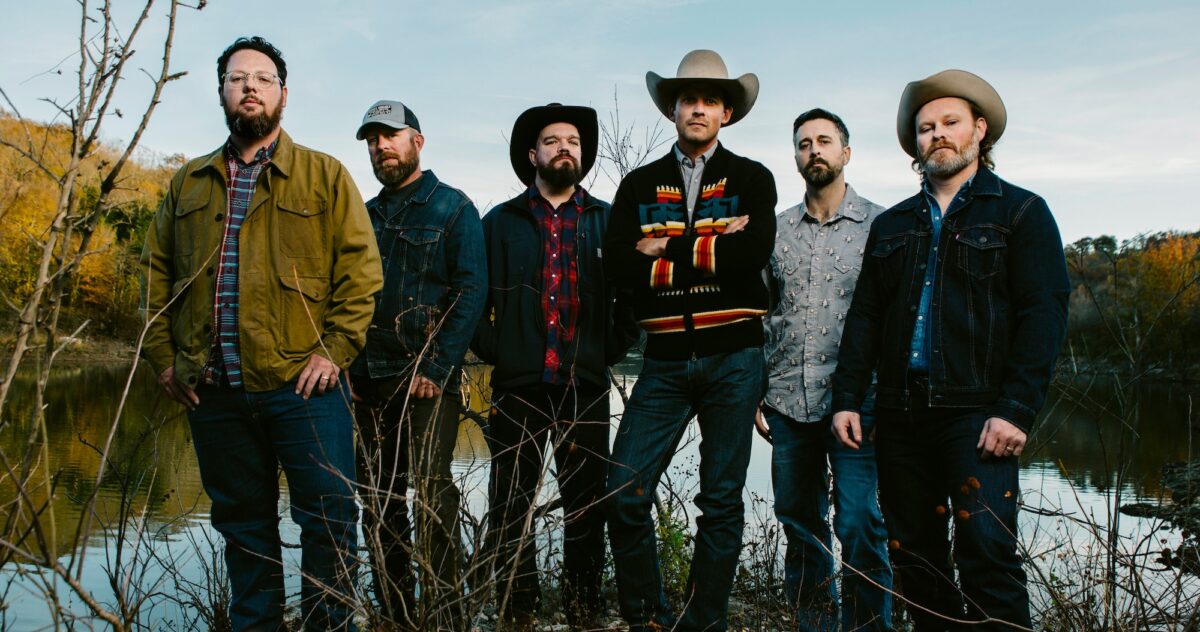 turnpike troubadours press 2025