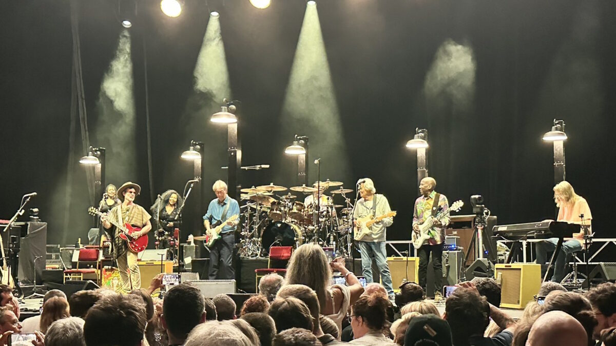 Guitar Legends Unite: John McLaughlin Guests With Eric Clapton In Nice