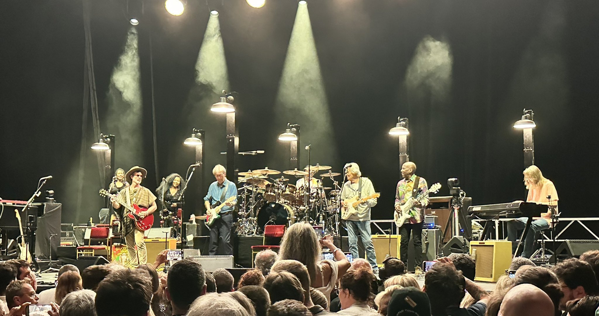Legends／Gods Meeting／Eric Clapton Guitar Legends Unite: John McLaughlin Guests With Eric Clapton In Nice