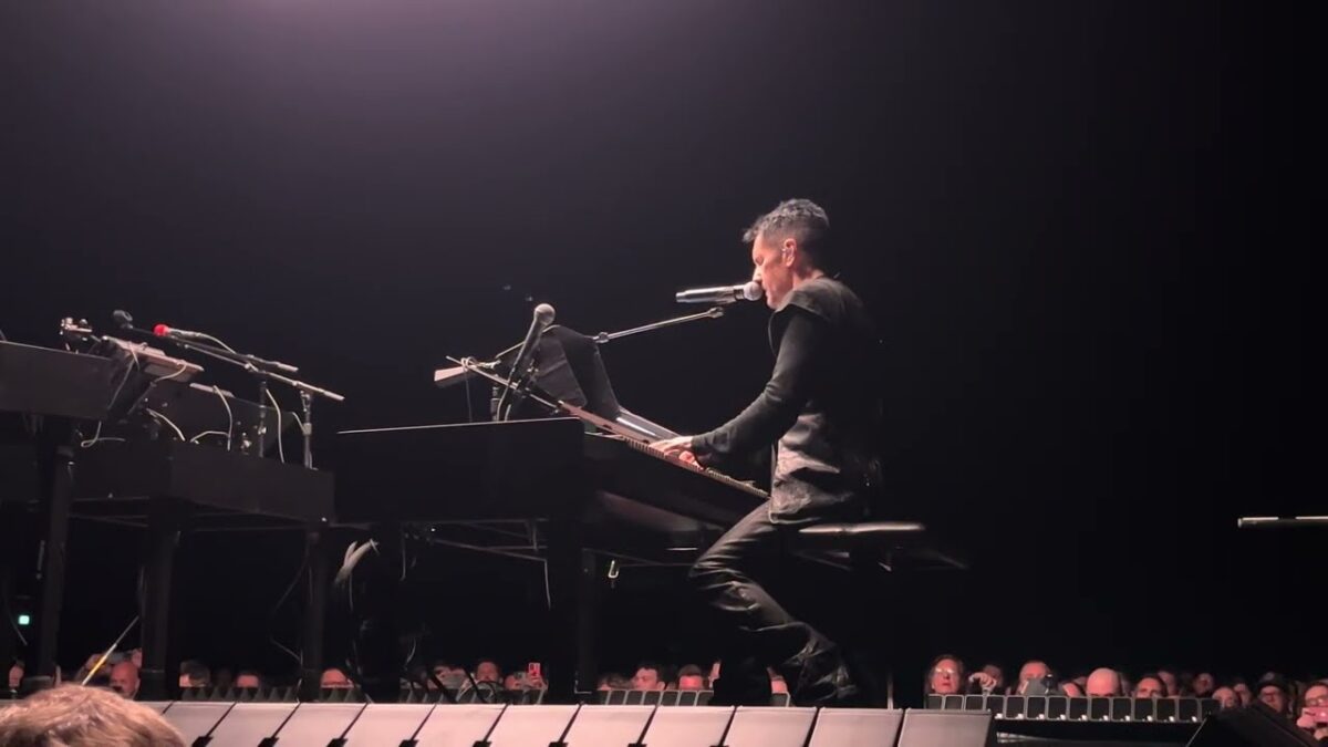 Nine Inch Nails live in Manchester (part 1)