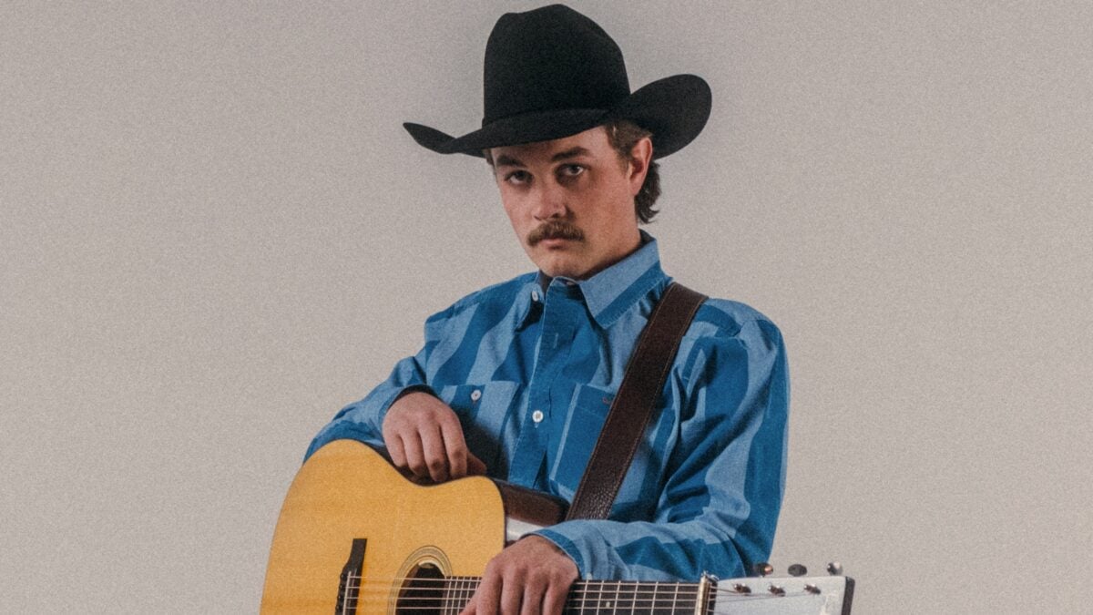Zach Top Adds 2025 Fall Dates To Cold Beer & Country Music Tour