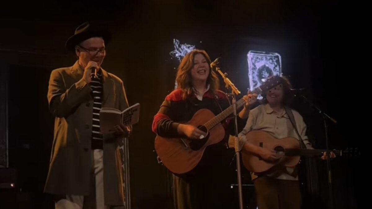 Belle & Sebastian’s Stuart Murdoch Aims For ‘Bullseye’ With Lucy Dacus In Glasgow
