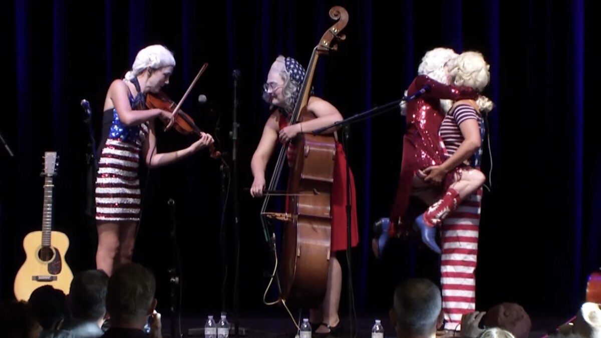 Watch Big Richard Cover Black Sabbath’s ‘War Pigs’ & More At Kennedy Center
