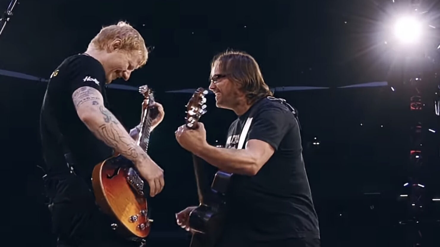 Ed Sheeran Performs 'Teenage Dirtbag' With Wheatus' Brendan B. Brown In  Hamburg