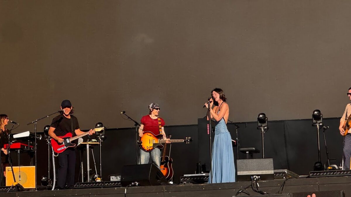 Gracie Abrams performing unreleased track “ Crazy Girl “ Live at BST Hyde Park, London