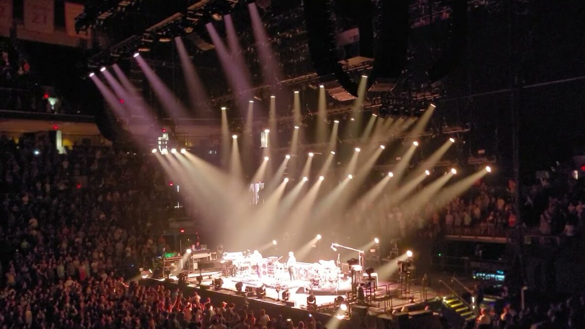 Phish - Bug/Mango tune/Run Like an Antelope