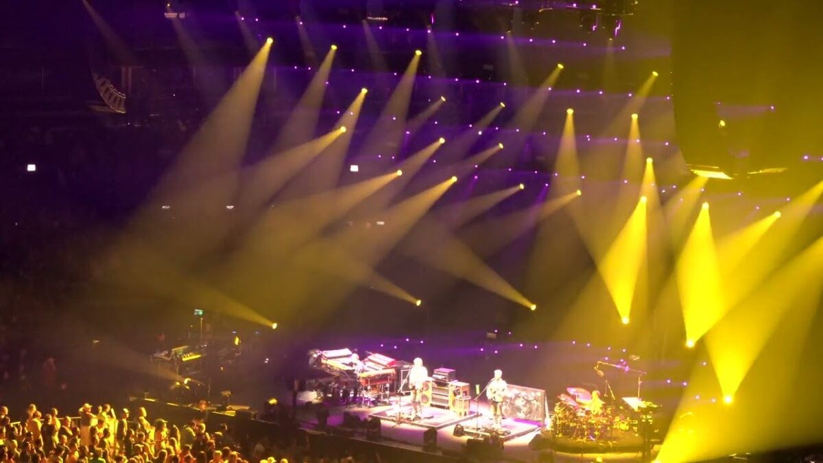 PHISH : Fee : {4K Ultra HD} : United Center : Chicago, IL : 7/20/2025
