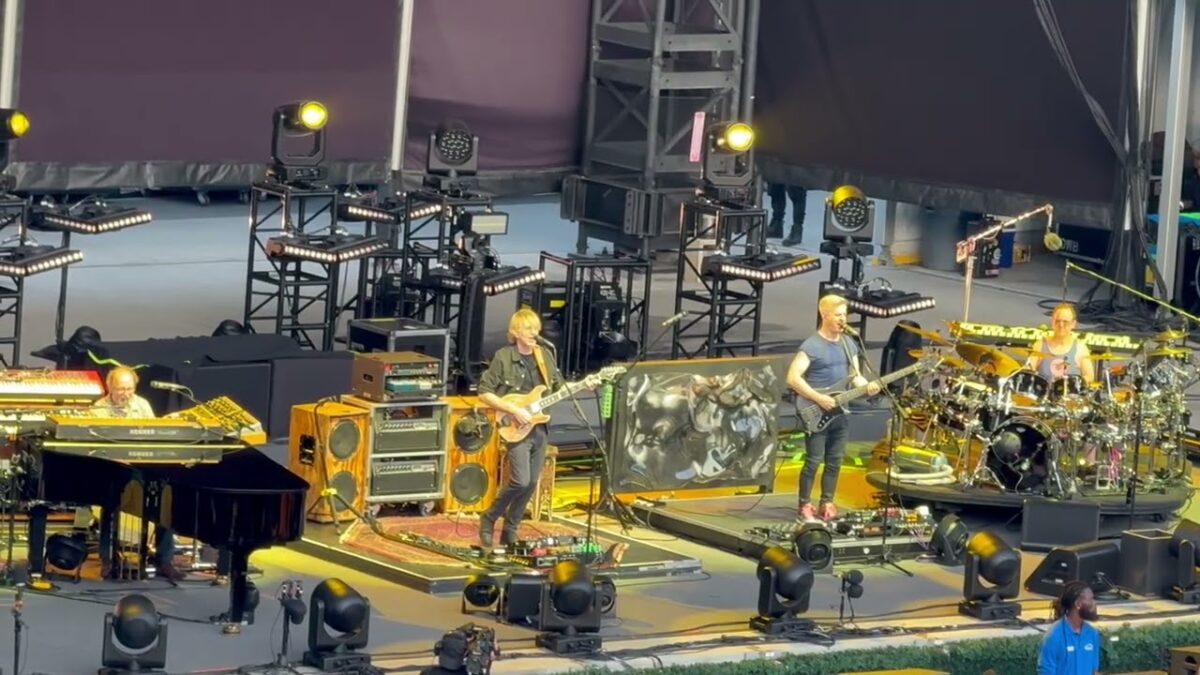 Phish - The Squirming Coil - 2025-07-23 - Forest Hills Stadium, Queens, NY