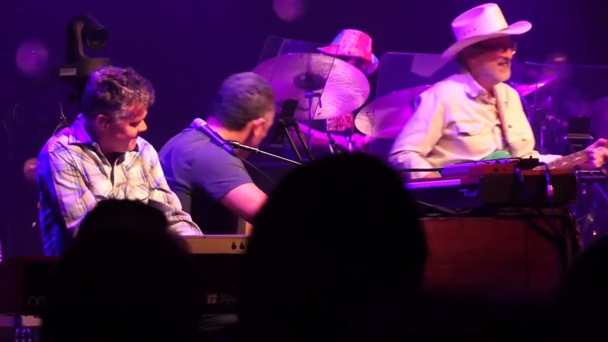 Let’s Go Get Stoned - Tedeschi Trucks Band - July 29, 2025 with the Greyhounds￼