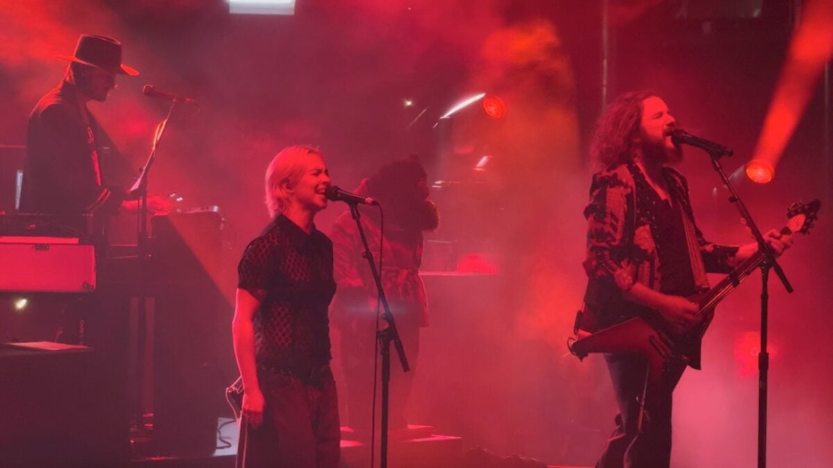 Holdin On to Black Metal ft. Veronika Stewart-Frommer - My Morning Jacket - Red Rocks - 8.16.25