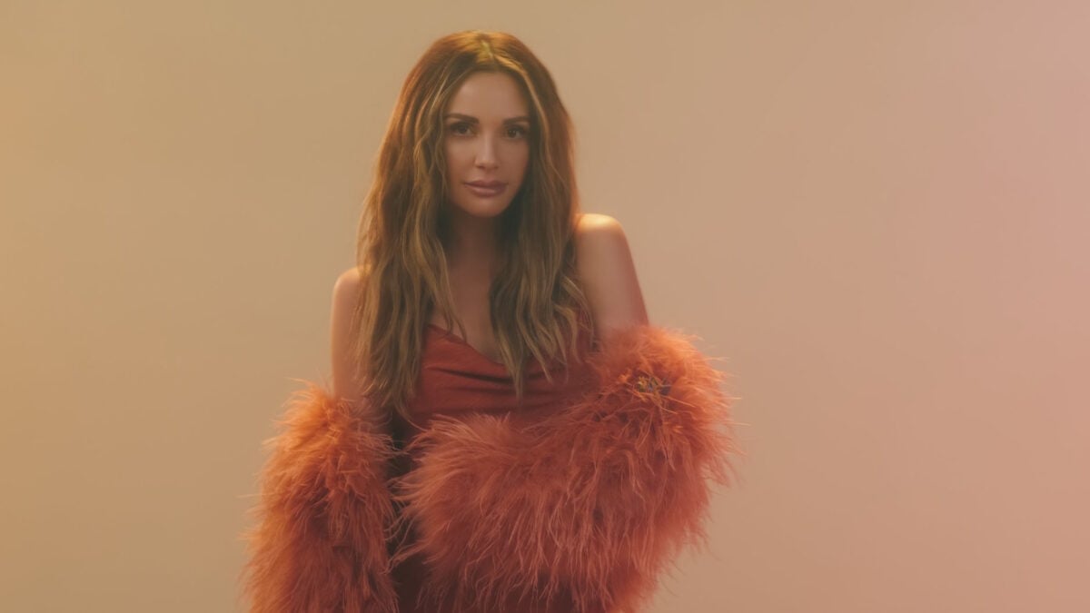Carly Pearce Steps In After Lukas Nelson Bows Out Of 2025 Bristol Rhythm & Roots Reunion