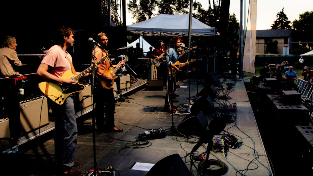 Dawes Accepts Goose’s Challenge & Covers ‘Animal’ At Park City Song Summit