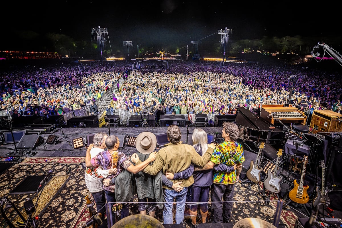 Dead Company Final Bow Full Size Alive Coverage