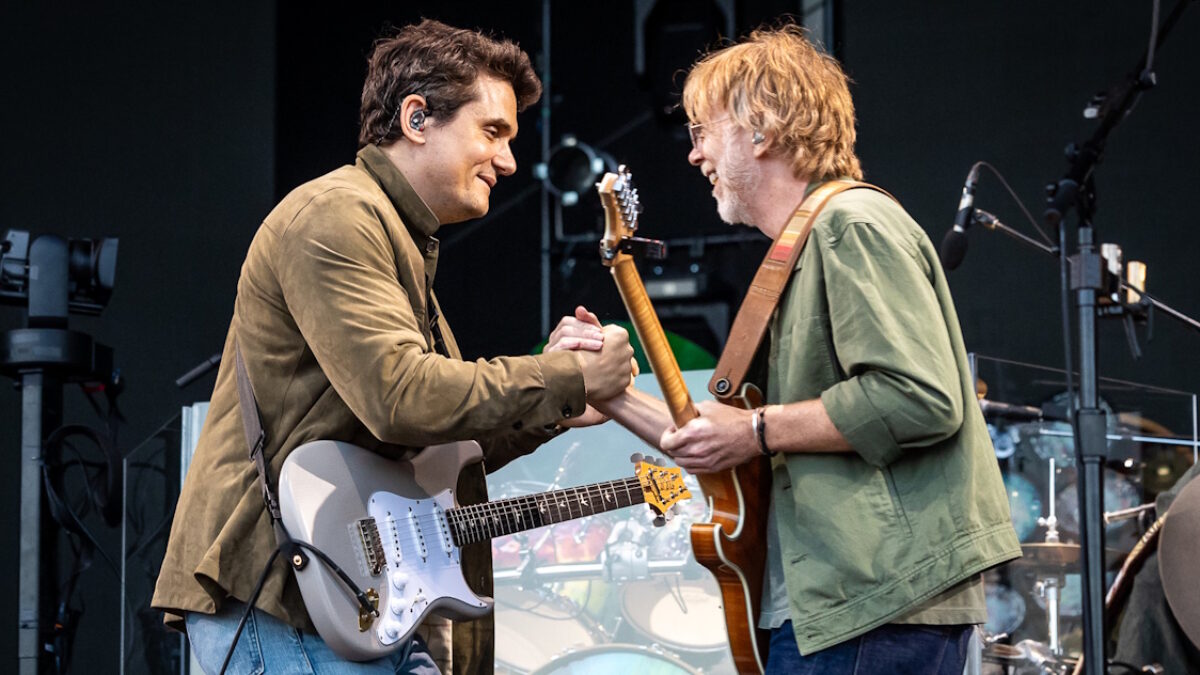 Dead & Company’s John Mayer Reflects On ‘Finally’ Playing With Trey Anastasio