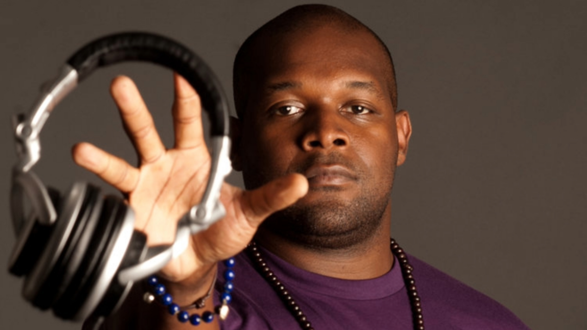 All Good Presents… DJ Logic & Friends featuring Dezron Douglas, Alvin Ford Jr.