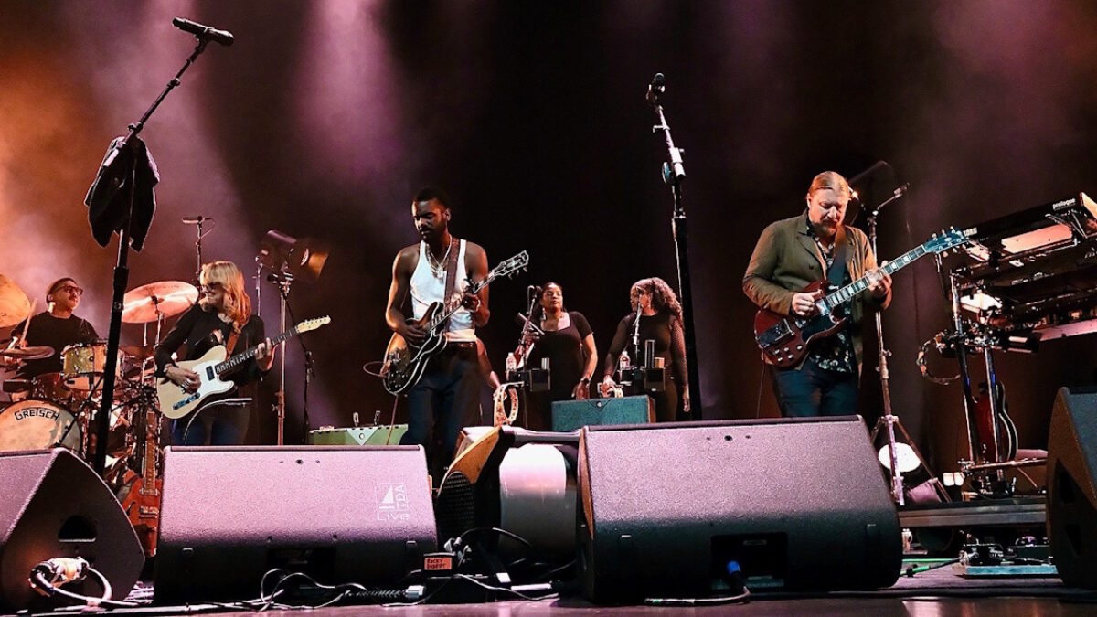 Susan Tedeschi & Derek Trucks Drop In On Gary Clark Jr. Concert In Cincinnati
