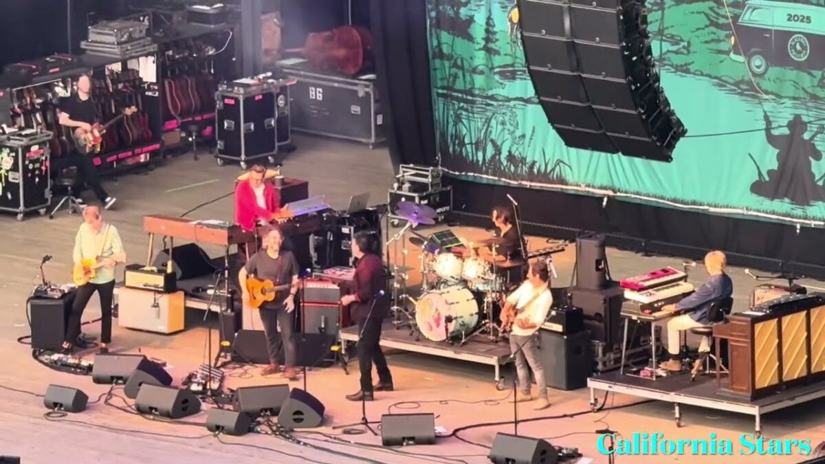 Wilco “California Stars” Outlaw Music Festival-Jones Beach Theater 8-1-25