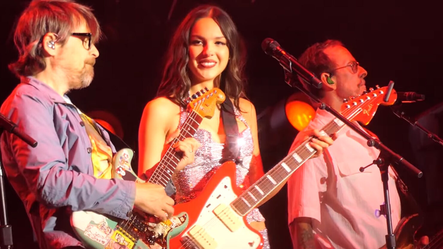 Weezer Makes Surprise Appearance With Olivia Rodrigo At Lollapalooza