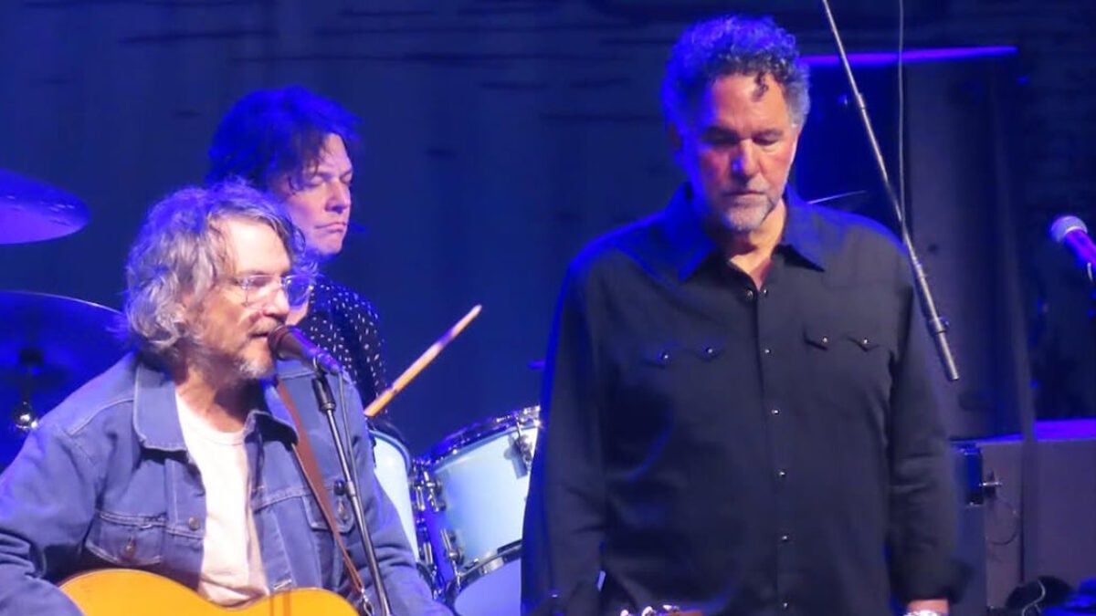 Wilco Welcomes Mickey Raphael & Celebrates Jerry Garcia’s Birthday At Jones Beach