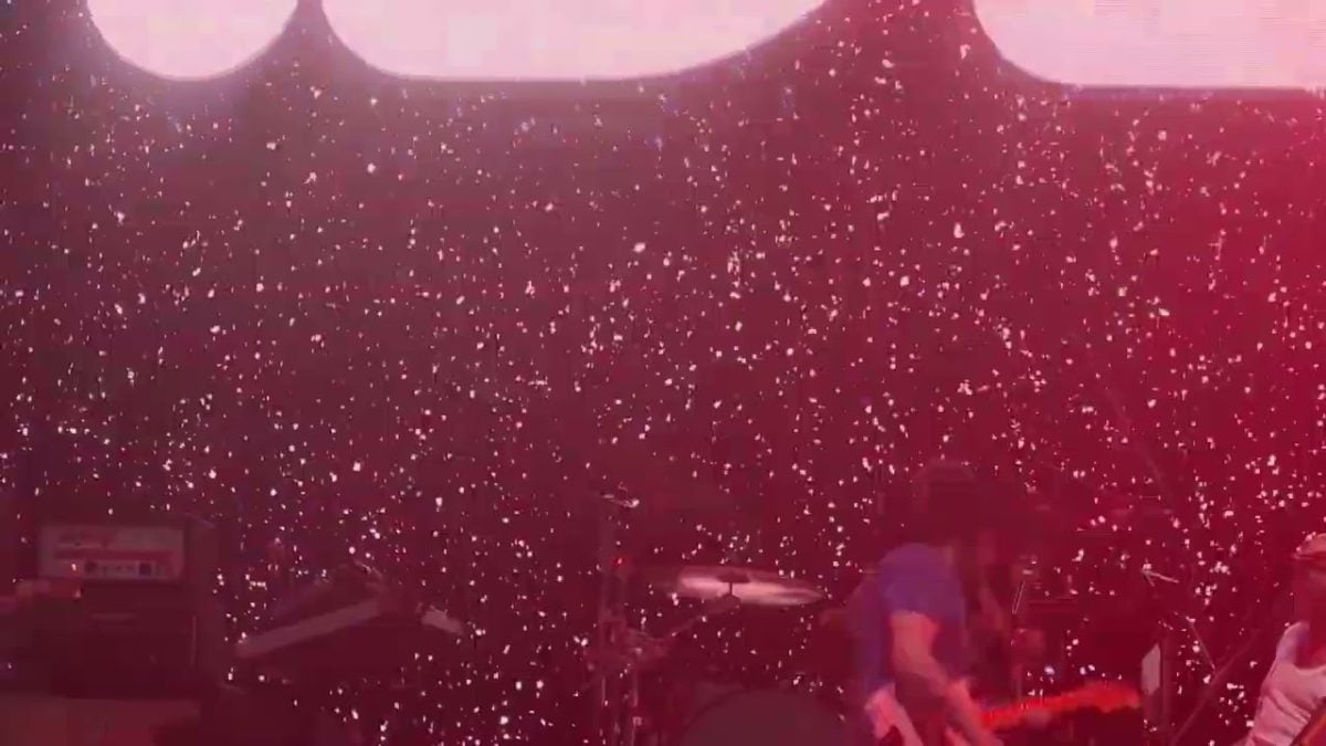 IDLES w/ Jack White Live - Never Fight a Man With a Perm - Riot Fest, Chicago, IL - 9/21/25