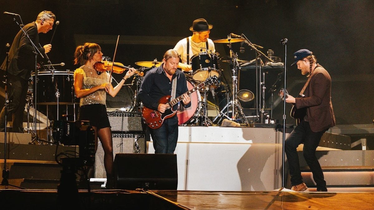 The Lumineers & Derek Trucks Cover Bob Dylan At Bourbon & Beyond