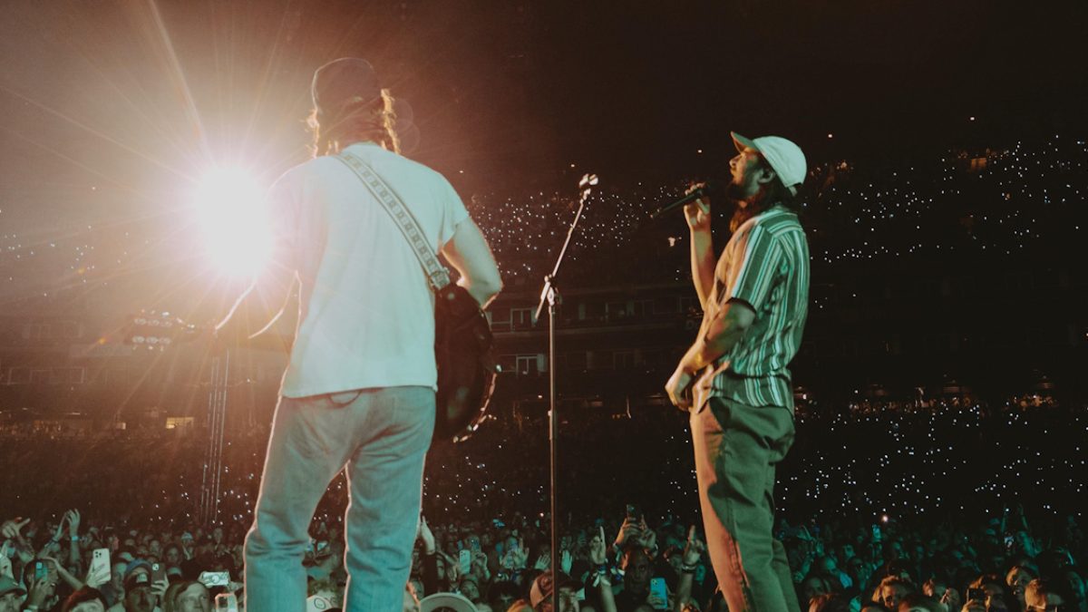 Noah Kahan Drops In On The Lumineers Show In Detroit