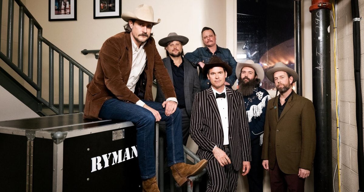 Old Crow Medicine Show Press August 2025