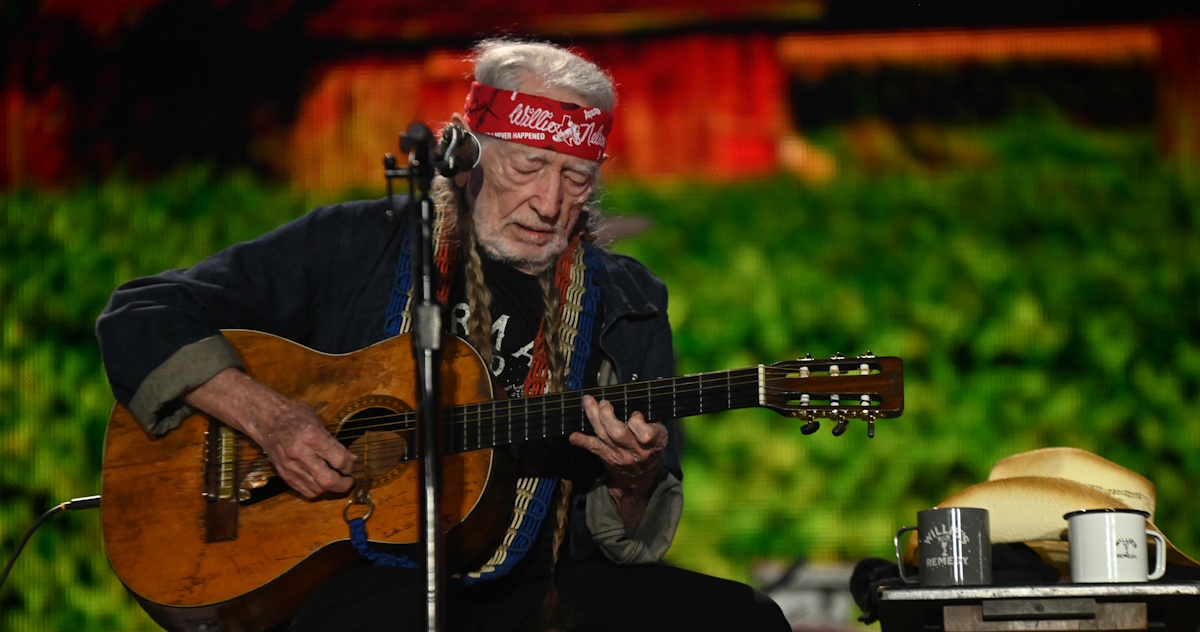 Willie Nelson Farm Aid 40