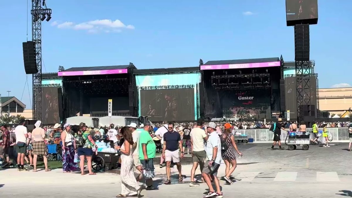 Dreams ( Fleetwood Mac cover) - Guster with Mike Gordon- September 12, 2025 - Louisville KY