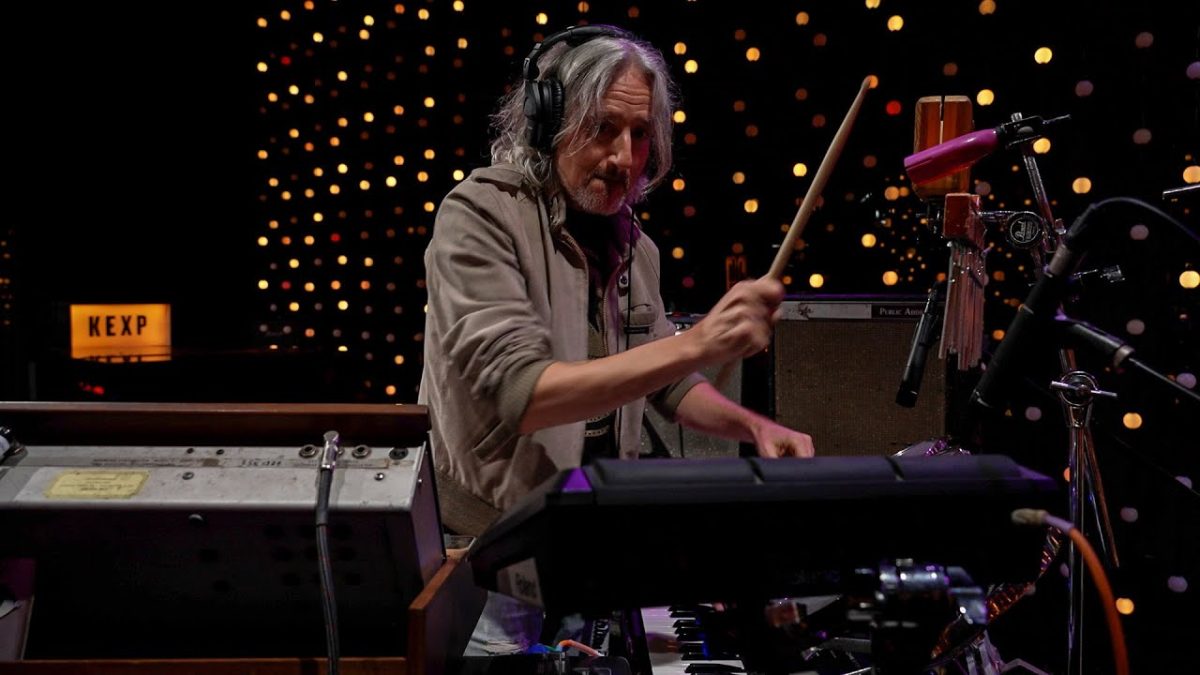 Circles Around the Sun & Mikaela Davis - Full Performance (Live on KEXP)