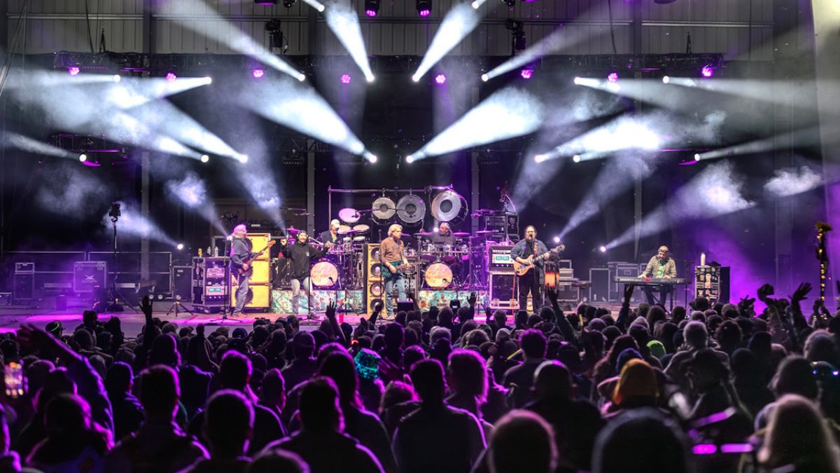 Dark Star Orchestra Announces 2026 Winter Tour Dates