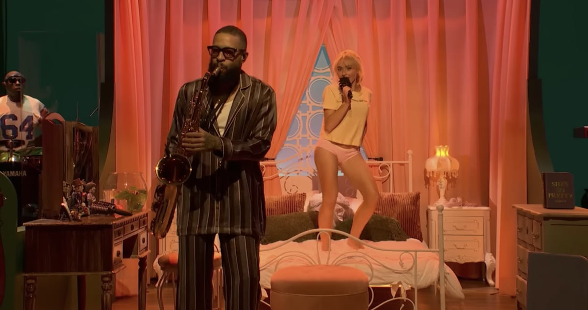 Kenneth Whalum Sabrina Carpenter SNL