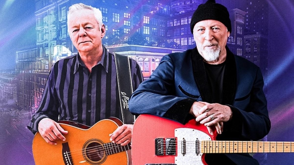 Guitar Greats Richard Thompson & Tommy Emmanuel Share Carnegie Hall Stage