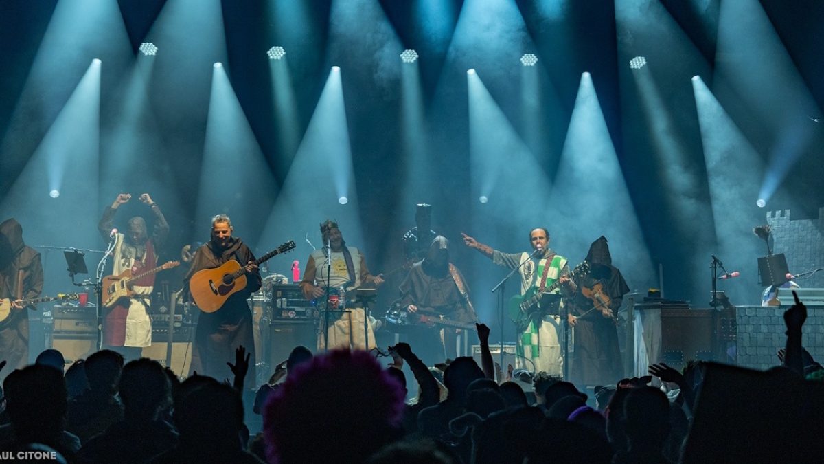 moe. Stages 'Jamalot' On Halloween & Books Born To Fly Tour 2026