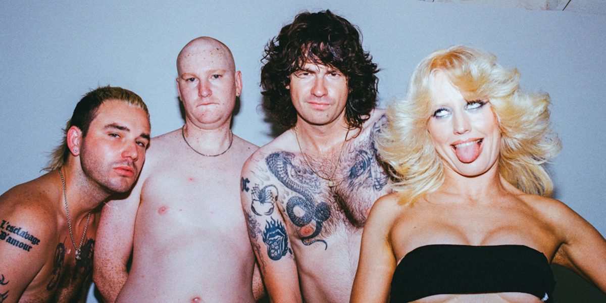 Amyl and The Sniffers Press December 2025