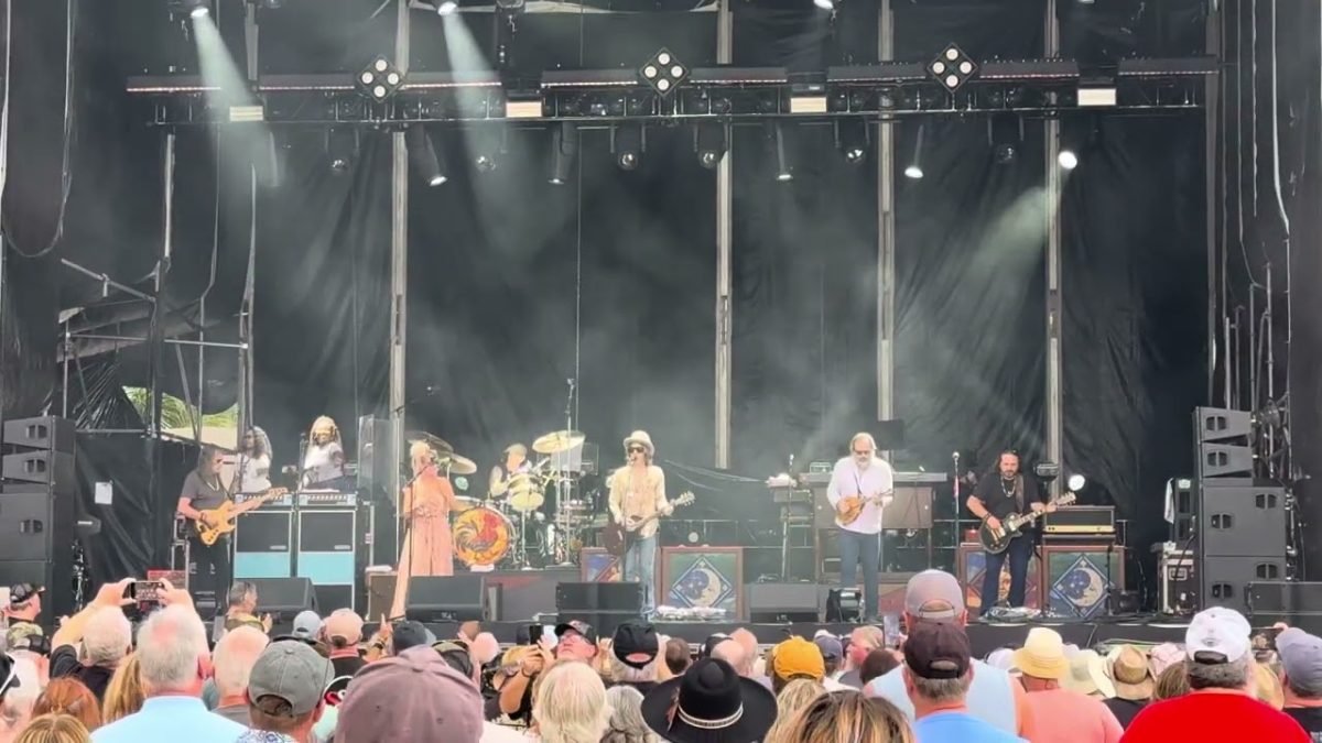 Blackberry Smoke w/ Elizabeth Cook - Copperhead Road