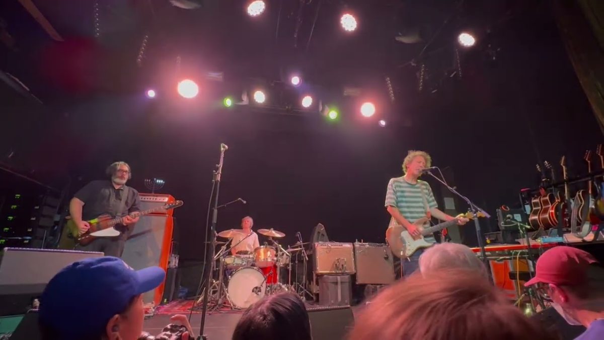 Yo La Tengo - 86-Second Blowout; Sugarcube; Pass the Hatchet, I Think I'm Goodkind - 2025-12-17