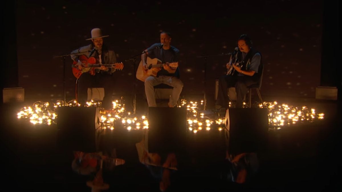 Watch Jack Johnson & Hermanos Gutiérrez ‘Hold On To The Light’ On ‘Kimmel’