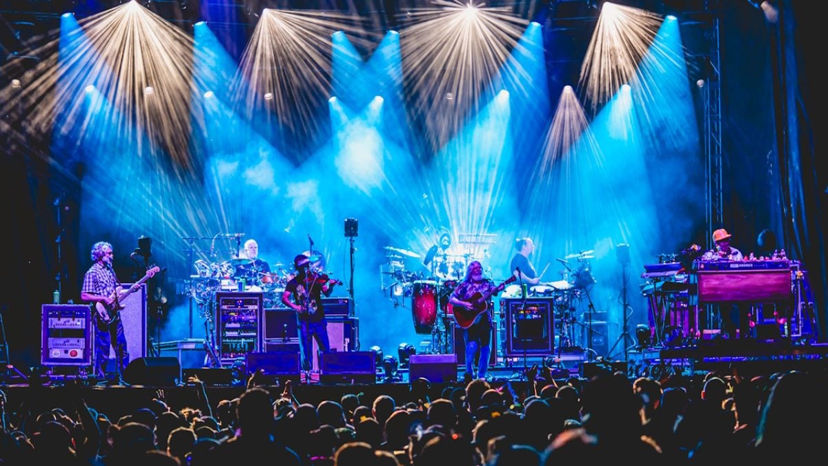 The String Cheese Incident Taps Leftover Salmon, Lettuce, Eggy & Dogs In A Pile For Campout In The Pines 2026