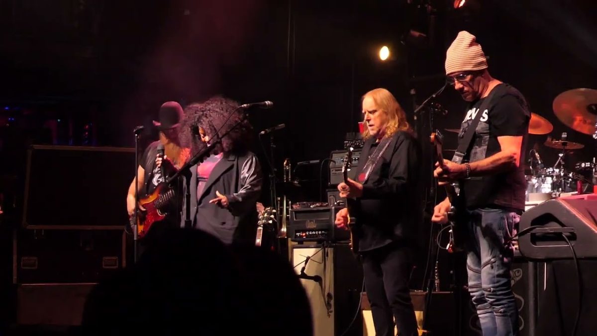 Ain’t No Sunshine Black Dog and Mercedes Benz- Gov’t Mule with Jackie Greene and Yolanda 12/31/2025