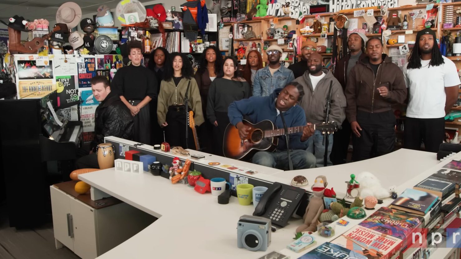 DANIEL CAESAR TINY DESK GET YOU visual data 2