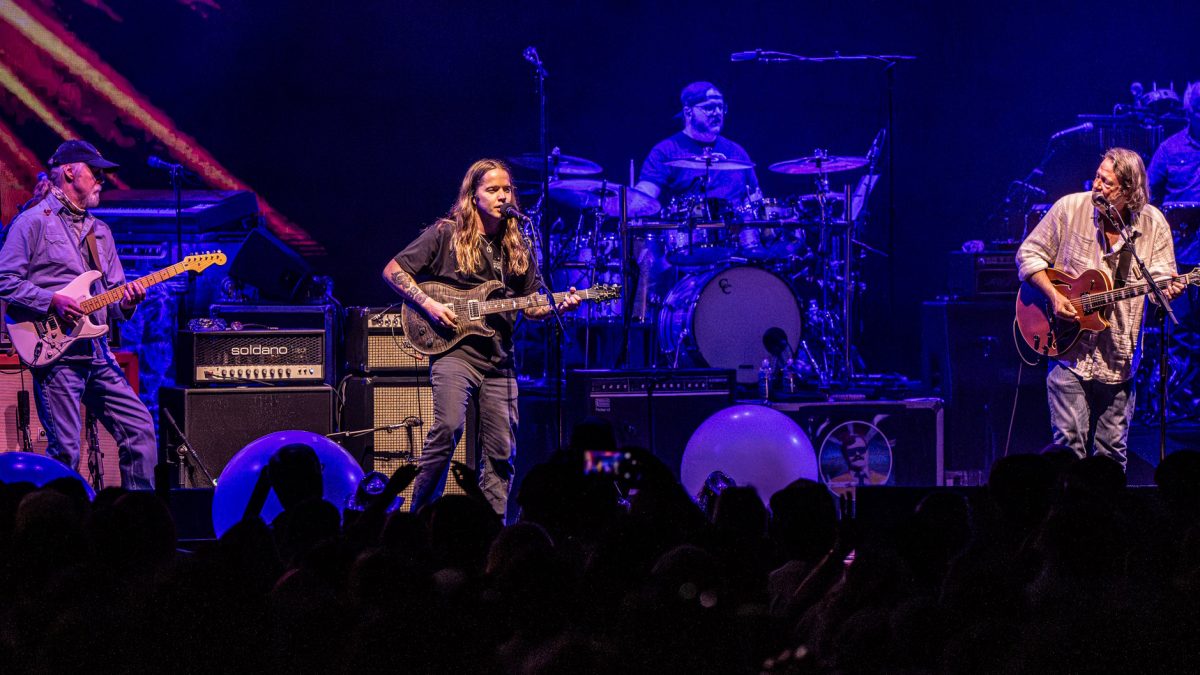 Widespread Panic & Billy Strings Pay Tribute To Jimmy Cliff & Ozzy Osbourne On New Year's Eve In Atlanta