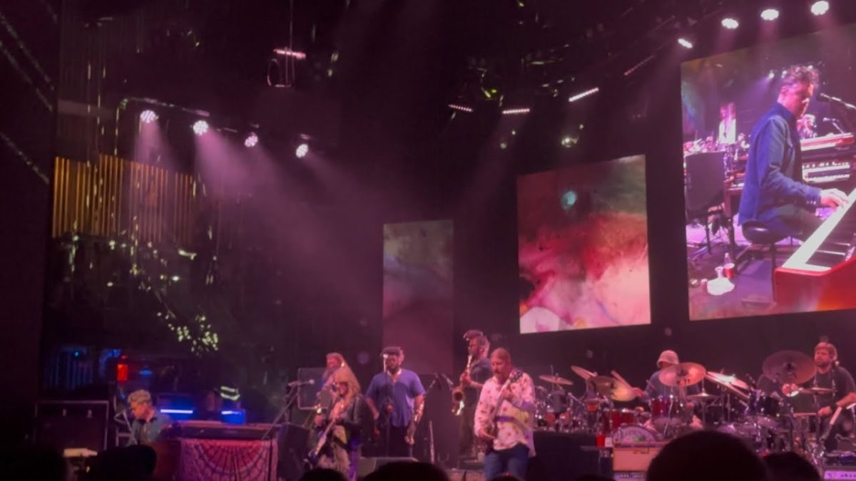 2026-03-28 - Be Kind - Tedeschi Trucks Band - Beacon Theatre - New York, NY